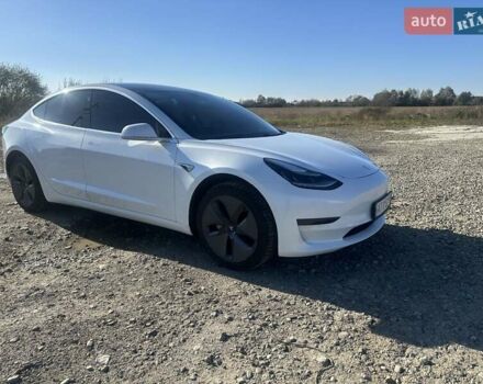 Білий Тесла Модель 3, об'ємом двигуна 0 л та пробігом 90 тис. км за 17500 $, фото 13 на Automoto.ua