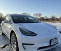 Белый Тесла Модель 3, объемом двигателя 0 л и пробегом 95 тыс. км за 15000 $, фото 2 на Automoto.ua