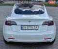 Білий Тесла Модель 3, об'ємом двигуна 0 л та пробігом 76 тис. км за 17700 $, фото 6 на Automoto.ua