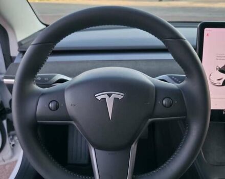 Белый Тесла Модель 3, объемом двигателя 0 л и пробегом 77 тыс. км за 18999 $, фото 21 на Automoto.ua