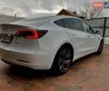 Белый Тесла Модель 3, объемом двигателя 0 л и пробегом 31 тыс. км за 32600 $, фото 13 на Automoto.ua