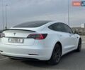 Белый Тесла Модель 3, объемом двигателя 0 л и пробегом 85 тыс. км за 17300 $, фото 5 на Automoto.ua