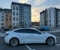 Белый Тесла Модель 3, объемом двигателя 0 л и пробегом 96 тыс. км за 15900 $, фото 2 на Automoto.ua