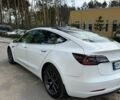 Білий Тесла Модель 3, об'ємом двигуна 0 л та пробігом 128 тис. км за 17899 $, фото 17 на Automoto.ua