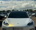Белый Тесла Модель 3, объемом двигателя 0 л и пробегом 131 тыс. км за 14500 $, фото 1 на Automoto.ua