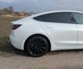 Білий Тесла Модель 3, об'ємом двигуна 0 л та пробігом 120 тис. км за 19700 $, фото 9 на Automoto.ua