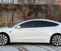 Білий Тесла Модель 3, об'ємом двигуна 0 л та пробігом 208 тис. км за 14300 $, фото 2 на Automoto.ua