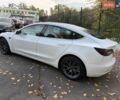 Білий Тесла Модель 3, об'ємом двигуна 0 л та пробігом 160 тис. км за 15500 $, фото 8 на Automoto.ua