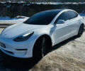 Белый Тесла Модель 3, объемом двигателя 0 л и пробегом 112 тыс. км за 17000 $, фото 1 на Automoto.ua