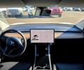 Білий Тесла Модель 3, об'ємом двигуна 0 л та пробігом 40 тис. км за 8022 $, фото 10 на Automoto.ua
