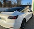 Білий Тесла Модель 3, об'ємом двигуна 0 л та пробігом 155 тис. км за 16300 $, фото 10 на Automoto.ua