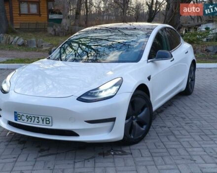 Білий Тесла Модель 3, об'ємом двигуна 0 л та пробігом 154 тис. км за 14500 $, фото 3 на Automoto.ua