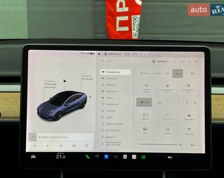 Белый Тесла Модель 3, объемом двигателя 0 л и пробегом 45 тыс. км за 17700 $, фото 18 на Automoto.ua