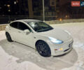 Белый Тесла Модель 3, объемом двигателя 0 л и пробегом 102 тыс. км за 15500 $, фото 7 на Automoto.ua