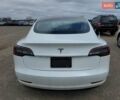 Білий Тесла Модель 3, об'ємом двигуна 0 л та пробігом 76 тис. км за 3000 $, фото 5 на Automoto.ua