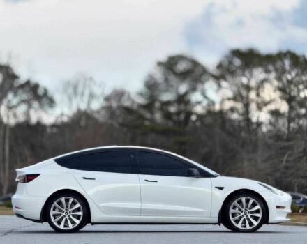 Белый Тесла Модель 3, объемом двигателя 0 л и пробегом 53 тыс. км за 12700 $, фото 2 на Automoto.ua