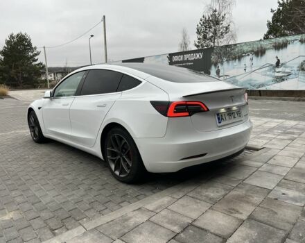 Білий Тесла Модель 3, об'ємом двигуна 0 л та пробігом 80 тис. км за 22800 $, фото 6 на Automoto.ua