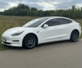 Белый Тесла Модель 3, объемом двигателя 0 л и пробегом 237 тыс. км за 14799 $, фото 1 на Automoto.ua