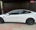 Белый Тесла Модель 3, объемом двигателя 0 л и пробегом 234 тыс. км за 13900 $, фото 2 на Automoto.ua