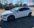 Белый Тесла Модель 3, объемом двигателя 0 л и пробегом 230 тыс. км за 15200 $, фото 1 на Automoto.ua