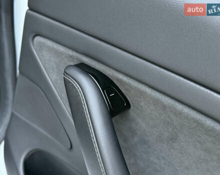 Белый Тесла Модель 3, объемом двигателя 0 л и пробегом 139 тыс. км за 17750 $, фото 32 на Automoto.ua