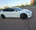 Белый Тесла Модель 3, объемом двигателя 0 л и пробегом 77 тыс. км за 18999 $, фото 2 на Automoto.ua