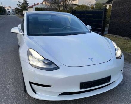 Белый Тесла Модель 3, объемом двигателя 0 л и пробегом 94 тыс. км за 13450 $, фото 14 на Automoto.ua