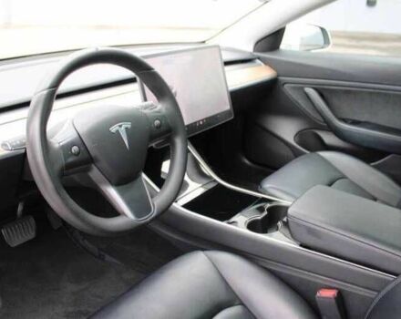 Білий Тесла Модель 3, об'ємом двигуна 0 л та пробігом 34 тис. км за 7920 $, фото 6 на Automoto.ua