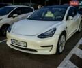 Белый Тесла Модель 3, объемом двигателя 0 л и пробегом 93 тыс. км за 18957 $, фото 2 на Automoto.ua
