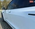 Белый Тесла Модель 3, объемом двигателя 0 л и пробегом 100 тыс. км за 13900 $, фото 26 на Automoto.ua