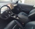 Белый Тесла Модель 3, объемом двигателя 0 л и пробегом 74 тыс. км за 12700 $, фото 8 на Automoto.ua