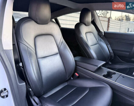 Білий Тесла Модель 3, об'ємом двигуна 0 л та пробігом 208 тис. км за 14300 $, фото 14 на Automoto.ua