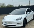 Білий Тесла Модель 3, об'ємом двигуна 0 л та пробігом 99 тис. км за 17000 $, фото 1 на Automoto.ua