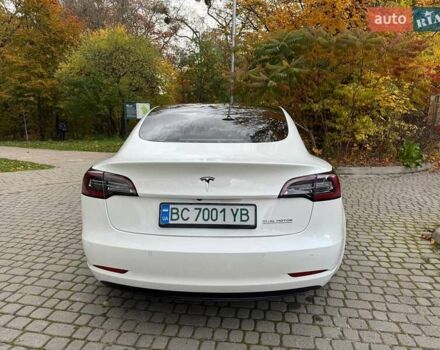 Білий Тесла Модель 3, об'ємом двигуна 0 л та пробігом 105 тис. км за 22250 $, фото 23 на Automoto.ua