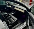 Белый Тесла Модель 3, объемом двигателя 0 л и пробегом 99 тыс. км за 18900 $, фото 11 на Automoto.ua