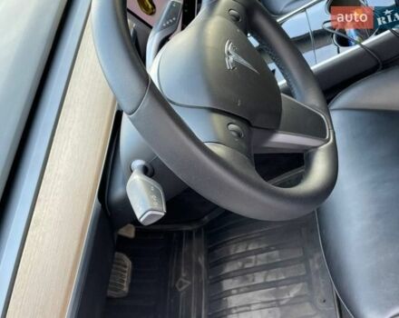 Білий Тесла Модель 3, об'ємом двигуна 0 л та пробігом 66 тис. км за 15900 $, фото 5 на Automoto.ua