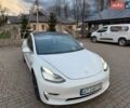 Білий Тесла Модель 3, об'ємом двигуна 0 л та пробігом 82 тис. км за 17600 $, фото 6 на Automoto.ua
