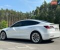 Белый Тесла Модель 3, объемом двигателя 0 л и пробегом 98 тыс. км за 16930 $, фото 2 на Automoto.ua