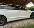 Білий Тесла Модель 3, об'ємом двигуна 0 л та пробігом 110 тис. км за 14589 $, фото 6 на Automoto.ua