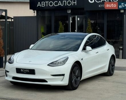 Білий Тесла Модель 3, об'ємом двигуна 0 л та пробігом 45 тис. км за 15900 $, фото 1 на Automoto.ua
