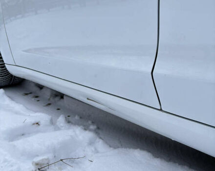 Білий Тесла Модель 3, об'ємом двигуна 0 л та пробігом 96 тис. км за 19000 $, фото 21 на Automoto.ua