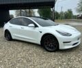 Білий Тесла Модель 3, об'ємом двигуна 0 л та пробігом 99 тис. км за 17000 $, фото 2 на Automoto.ua