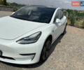 Белый Тесла Модель 3, объемом двигателя 0 л и пробегом 125 тыс. км за 21990 $, фото 17 на Automoto.ua