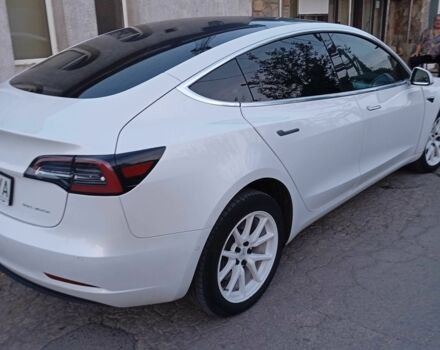 Белый Тесла Модель 3, объемом двигателя 0 л и пробегом 150 тыс. км за 21000 $, фото 7 на Automoto.ua