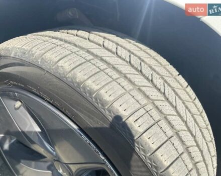 Білий Тесла Модель 3, об'ємом двигуна 0 л та пробігом 105 тис. км за 17200 $, фото 13 на Automoto.ua