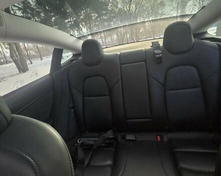 Білий Тесла Модель 3, об'ємом двигуна 0 л та пробігом 78 тис. км за 16500 $, фото 8 на Automoto.ua