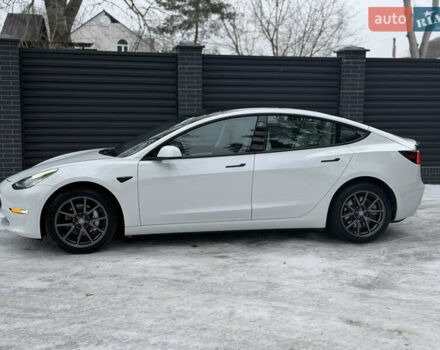 Белый Тесла Модель 3, объемом двигателя 0 л и пробегом 85 тыс. км за 14750 $, фото 6 на Automoto.ua