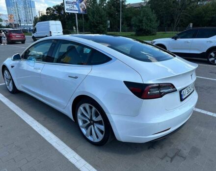 Белый Тесла Модель 3, объемом двигателя 0 л и пробегом 140 тыс. км за 22850 $, фото 4 на Automoto.ua