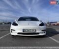 Белый Тесла Модель 3, объемом двигателя 0 л и пробегом 124 тыс. км за 34900 $, фото 6 на Automoto.ua