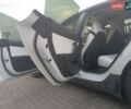 Белый Тесла Модель 3, объемом двигателя 0 л и пробегом 92 тыс. км за 16900 $, фото 5 на Automoto.ua